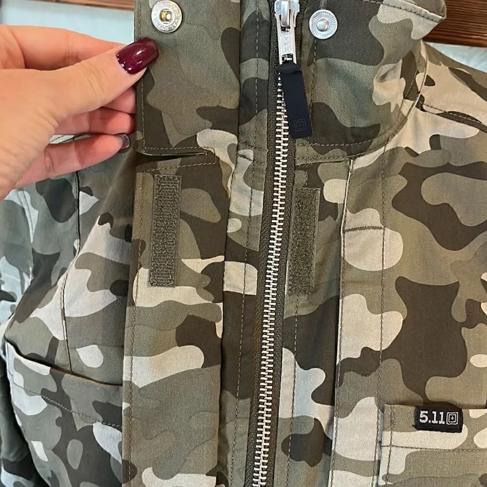 5.11 Tactical Surplus camo jacket, S! - Picture 6 of 14